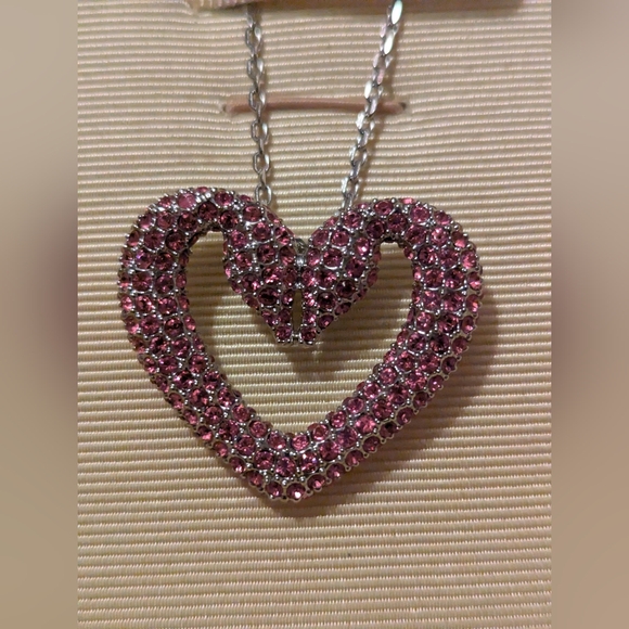 Swarovski Crystal Una Swan Heart Shaped Pendant Pink Rose Rhodium Plated NWT - Picture 2 of 9